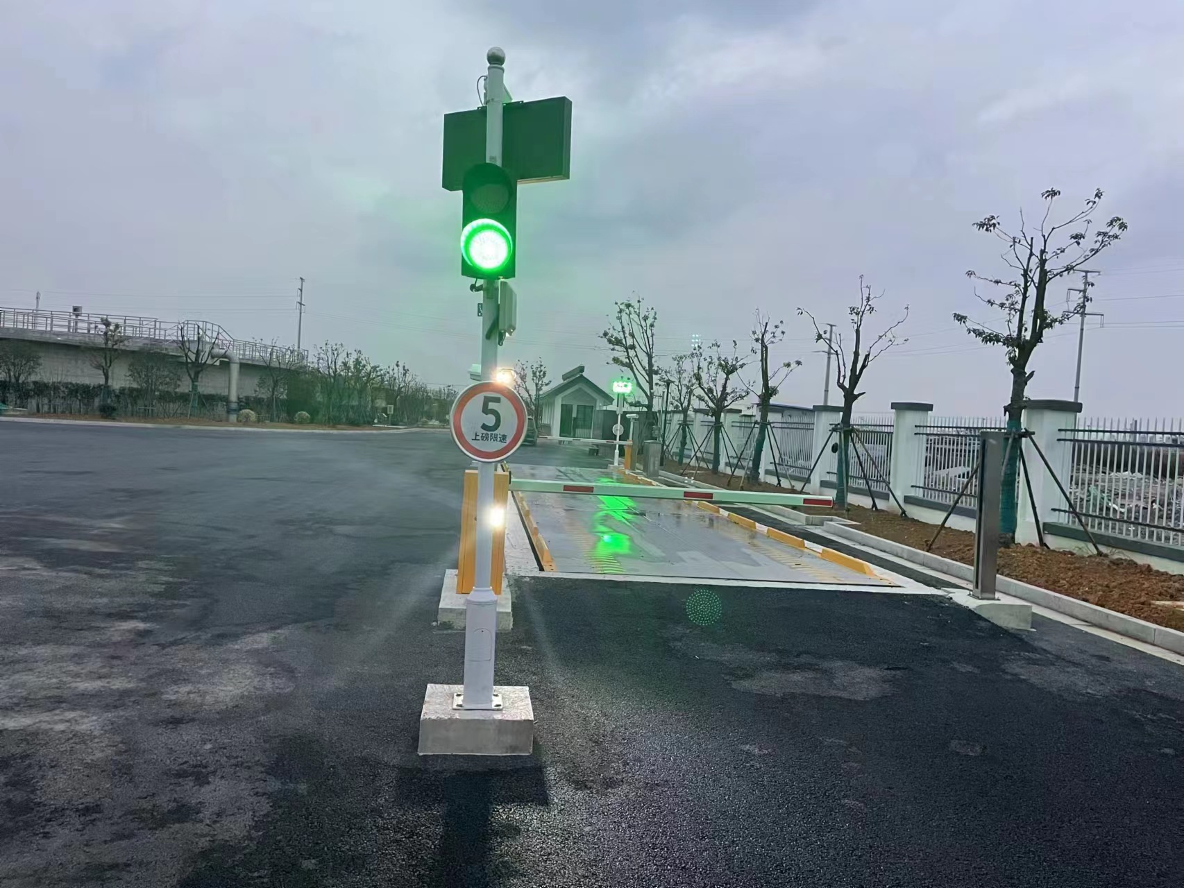 雙向刷卡識(shí)別系統(tǒng)